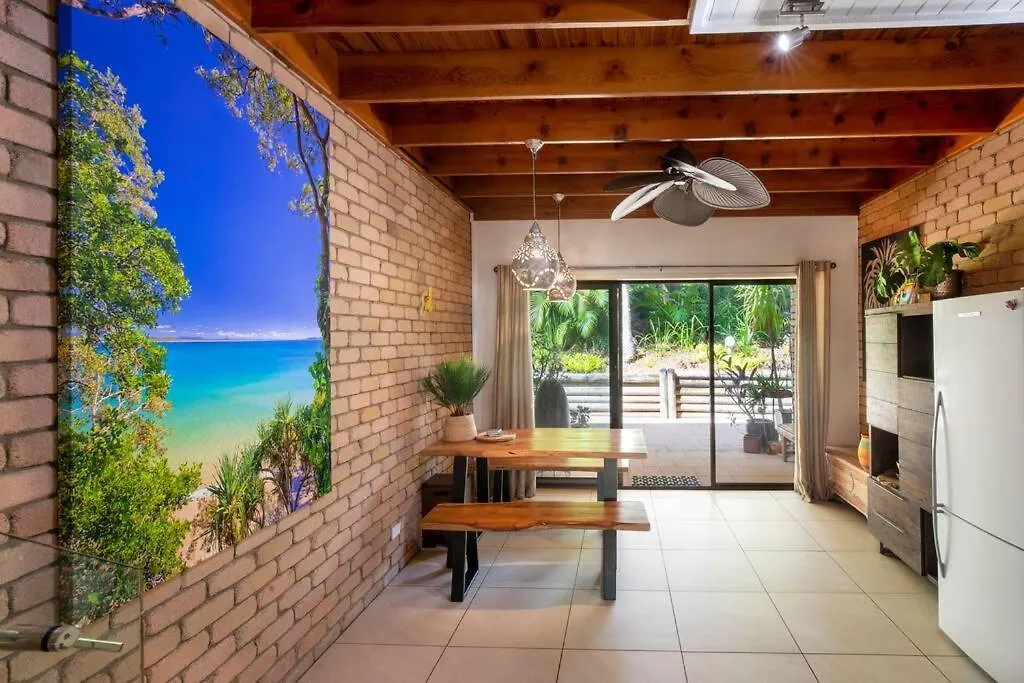 Central Noosa Tropical Retreat Apartment Noosa Heads
